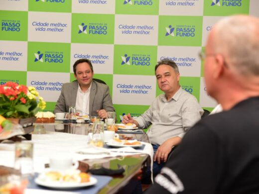 Café com servidores