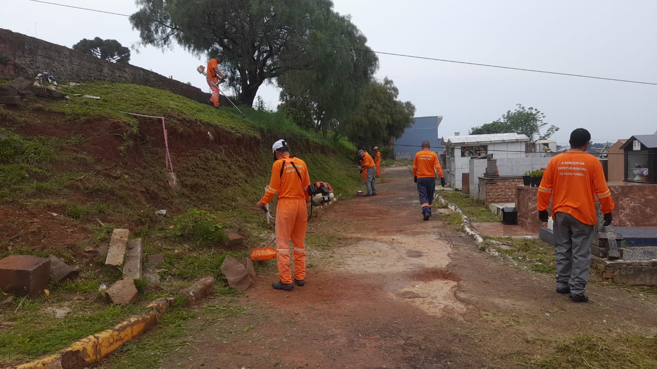 Prefeitura finalizou melhorias em cemitérios para o Dia de Finados