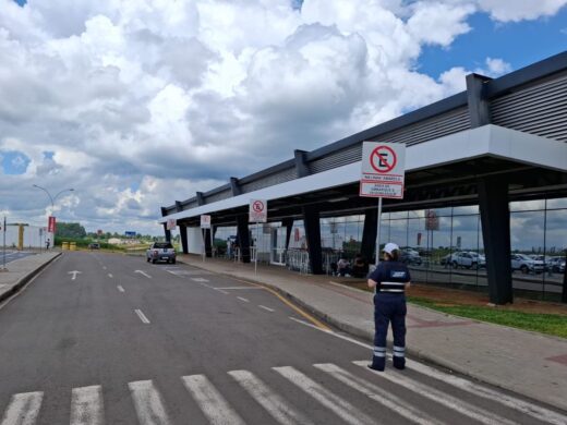 Prefeitura realiza operação de fiscalização no Aeroporto Lauro Kortz