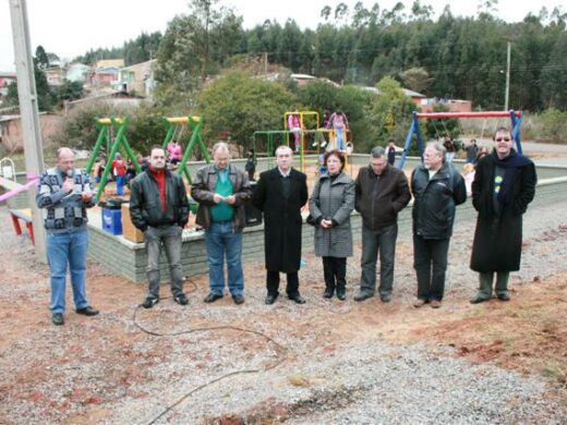 Comunidade recebe mais uma área de lazer