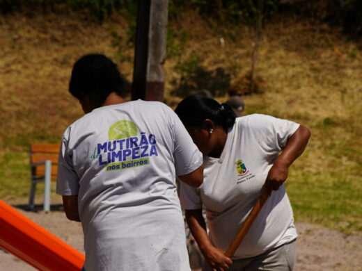 <strong>Com o Mutirão da Limpeza, Prefeitura realizou ações em mais de 50 bairros em 2022</strong>