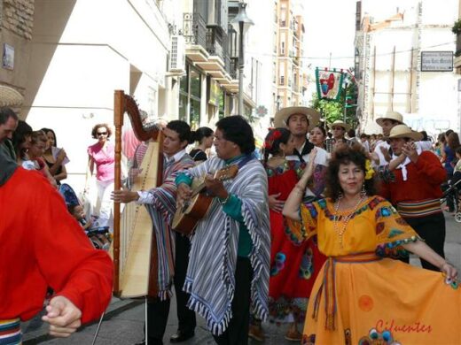 Grupo Paraguaio inicia nesta quarta apresentações no Rodeio