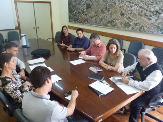 Projetos de fomento ao turismo são debatidos durante reunião na Prefeitura