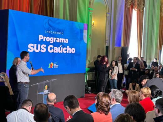 Prefeito Pedro e representantes dos hospitais de Passo Fundo participam do lançamento do SUS Gaúcho