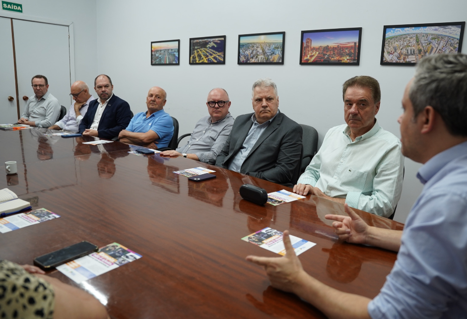 Prefeitura apresenta Programa Rumo Certo às entidades empresariais e fortalece ações para reinserção social