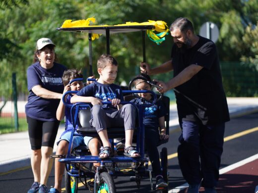 Ação da Prefeitura no Dia Mundial da Conscientização do Autismo promove educação e vivência no trânsito para estudantes