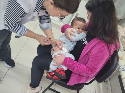 Dia D de vacinação contra a gripe aplica mais de 5,4 mil doses em Passo Fundo