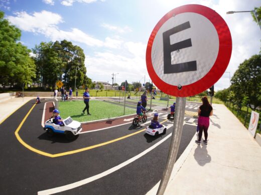Prefeitura investe em educação para conscientização no trânsito em Passo Fundo