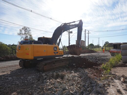 Invernadinha: obras avançam e incluem canalização no entorno do bairro Petrópolis