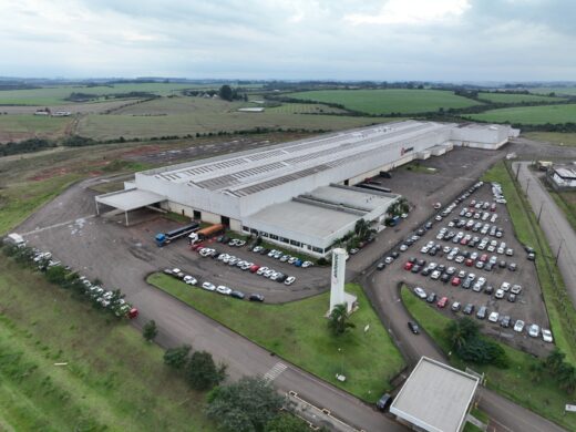 Prefeitura prepara leilão da área da antiga Manitowoc e avança na atração de investimentos