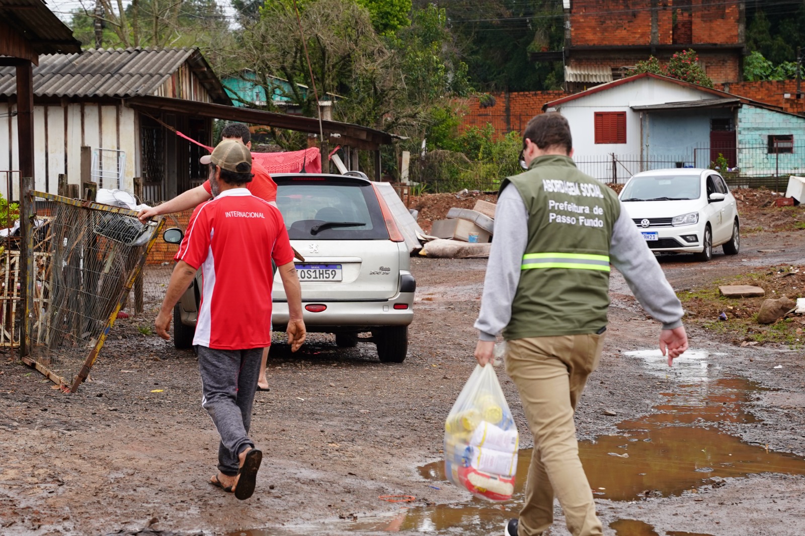 Prefeitura mobiliza força-tarefa para atender áreas atingidas após maior volume de chuva da história recente de Passo Fundo