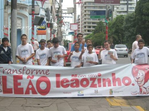 Campanha Transfome seu Leão em um Leãozinho arrecada quase meio milhão de reais