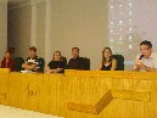 Apresentação do Reordenamento da SEMCAS reúne funcionários