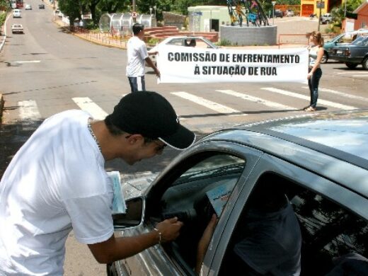 Orientação à comunidade no “Dia D contra a esmola”