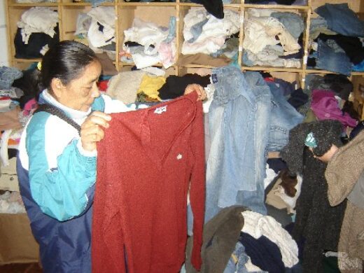 Secretaria de Assistência tem mais de 60 mil peças de roupas para doação