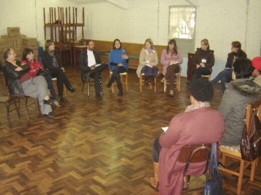 Prefeitura reúne lideranças para levantamento social do Programa Emancipar