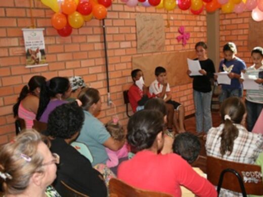 CRAS 4 realiza confraternização para comemorar dia das mães