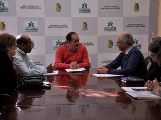 Prefeitura recebe proposta de convênio com Fundação Lucas Araújo