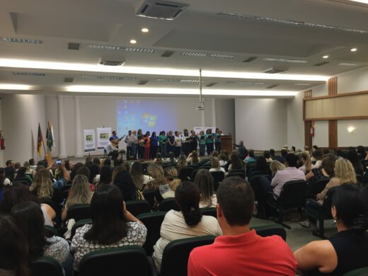 Seminário discute políticas de acolhimento