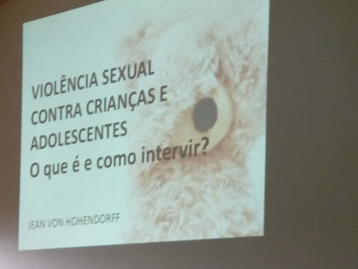 Assistência social participa de capacitação