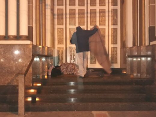 Equipes intensificam abordagens sociais