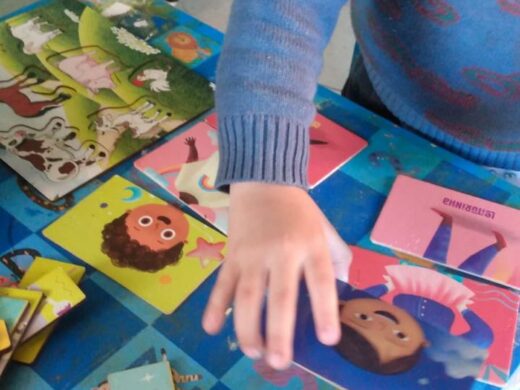 Prefeitura leva orientação e cuidado às famílias com crianças na primeira infância