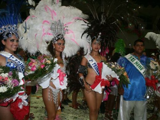 Desfile das Escolas de Samba será aberto pela Corte do Carnaval