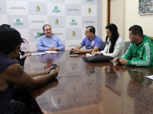 Instalação de pista para treinos e campeonatos de motociclistas é debatida