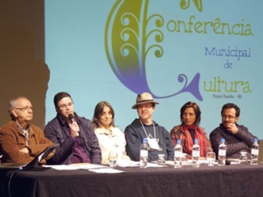 Políticas e ações para universalizar o acesso à cultura