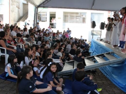 Programação de aniversário de Passo Fundo leva arte e cultura para as crianças