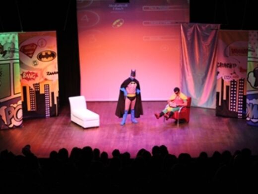 Esquetes e curtas no sexto dia do Passo Fundo em Cena