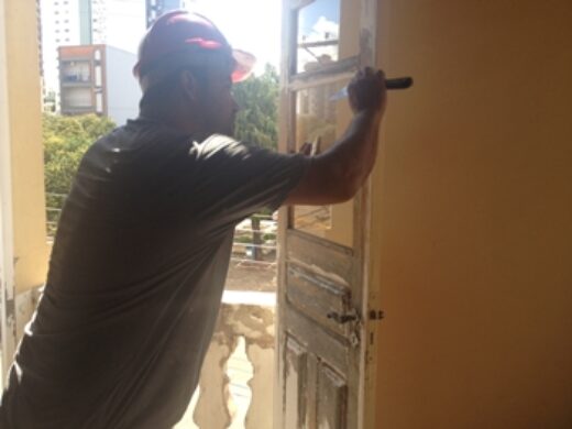 Iniciam obras de restauração do Teatro Múcio de Castro