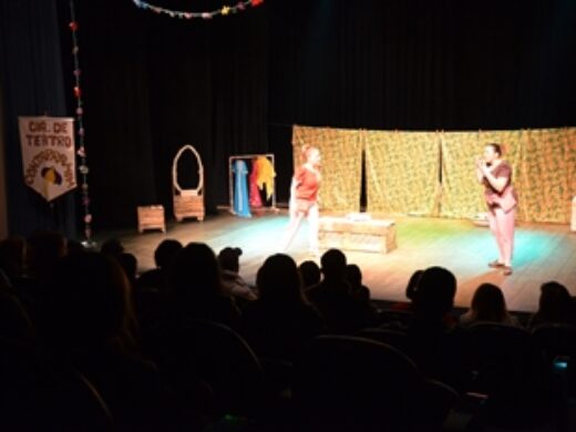 II Passo Fundo em Cena: o resgate da contação de histórias no palco do SESC