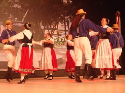 Público prestigia quarto dia de Festival