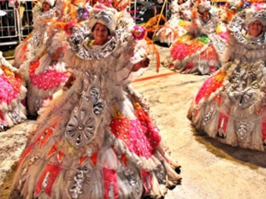 Com distribuição gratuita esgotada, segue a venda dos ingressos para o Carnaval