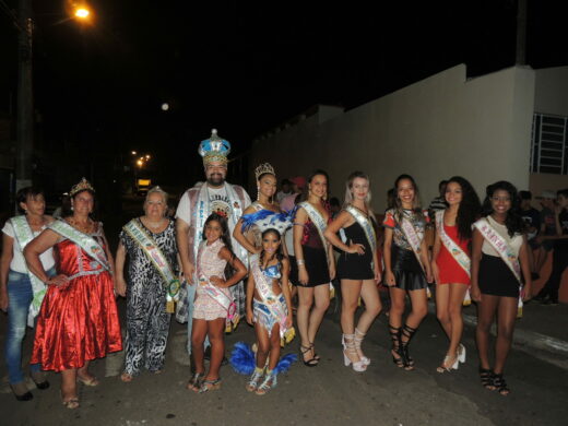 Carnaval: Mostra de Enredos acontece neste sábado