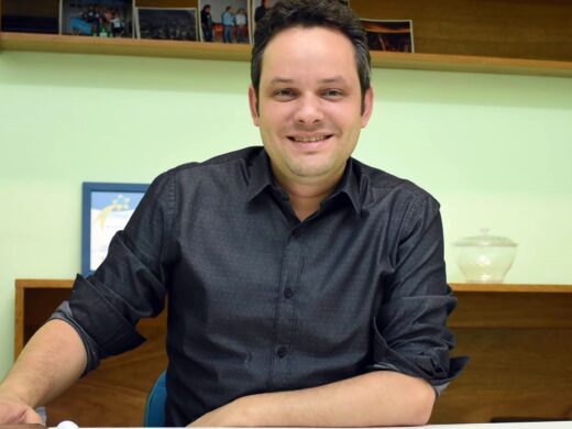 Pedro Almeida permanece na Secretaria de Cultura