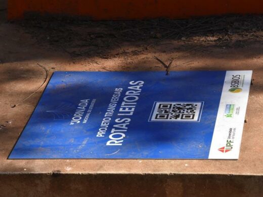 Convite para os leitores interagirem com a cidade