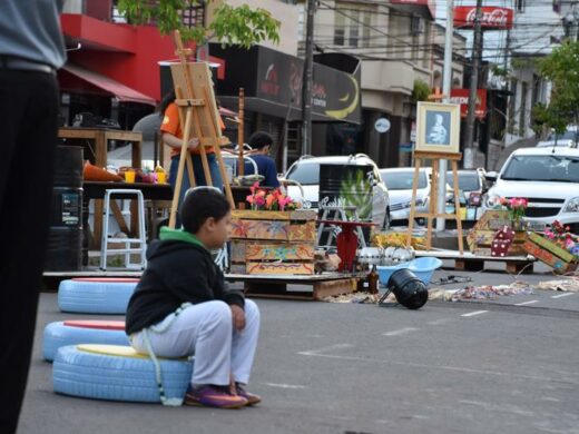 Uma cidade jornalizada, um caminho de arte