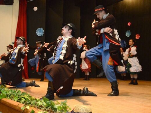 Folclore polonês com grupo de Erechim