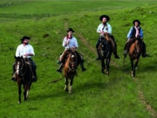 Estreia exposição de fotos “Meu tempo, meu canto”