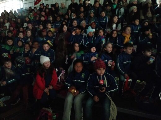 Aprendendo sobre outras culturas através da dança