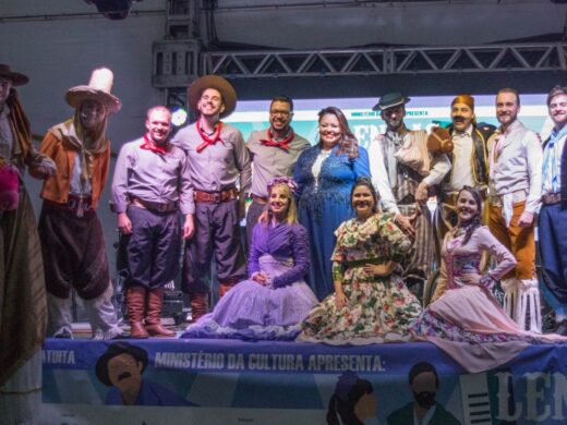 Grupo Lendas do Sul no Rodeio de Passo Fundo