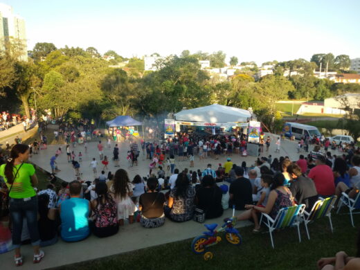 Carnaval Popular leva grande público a Gare