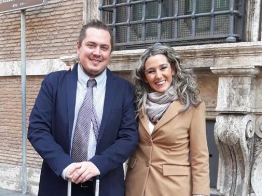 Italianos conversam sobre imigração e cultura