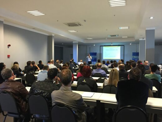 Fórum de Desenvolvimento realiza aproximação entre empresários e Prefeitura