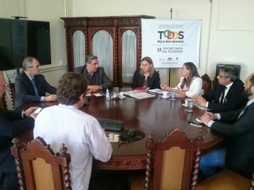 Prefeitura apoia empresa local junto ao Estado