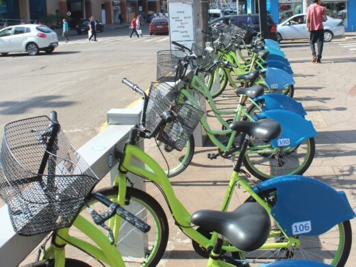 Empresas podem patrocinar bicicleta compartilhada