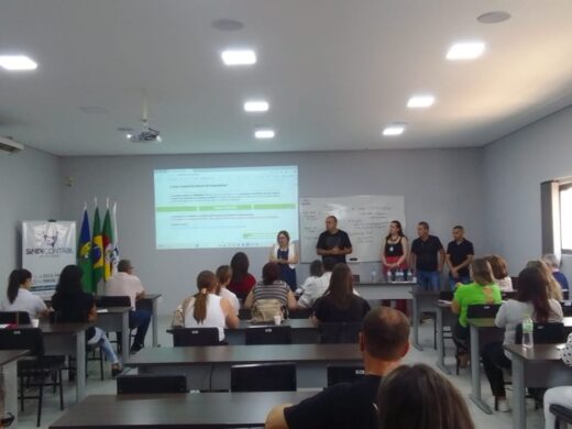 Prefeitura fortalece parceria com contadores para agilizar atendimento ao contribuinte
