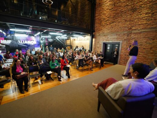 Mulheres empreendedoras constroem propostas e avançam na luta por autonomia durante conferência em Passo Fundo